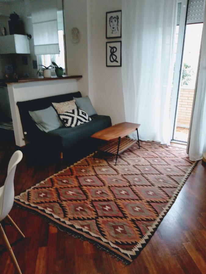 Casa Flora Appartamento Con Giardino Fiumicino Bagian luar foto