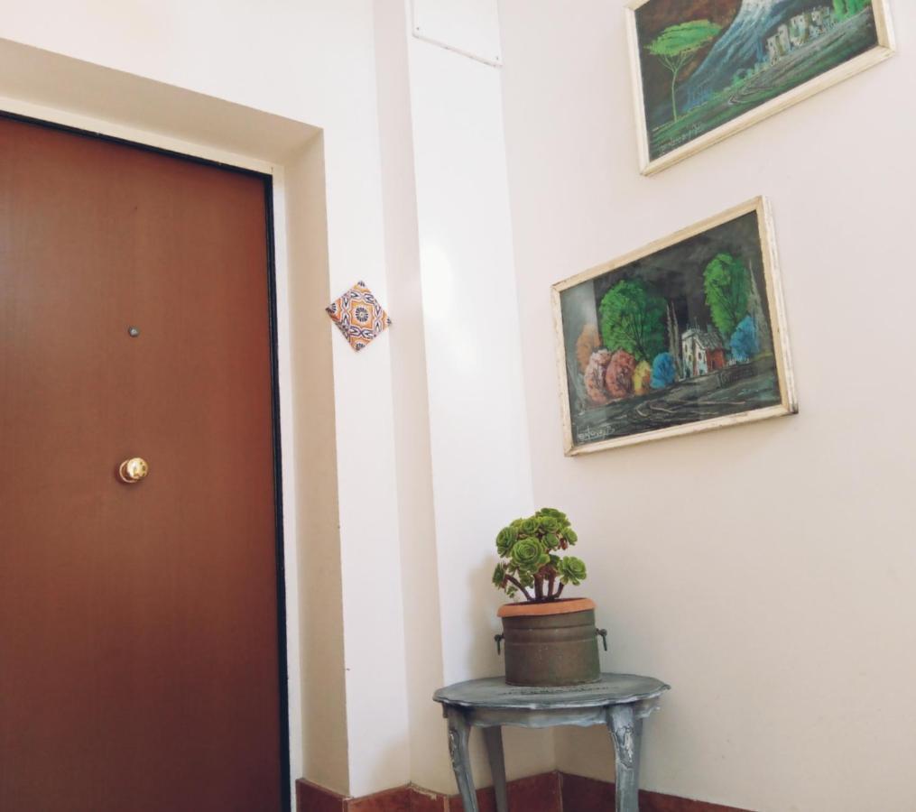 Casa Flora Appartamento Con Giardino Fiumicino Bagian luar foto